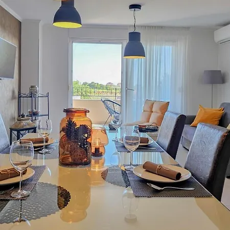 Andi Apartment Buzinija
