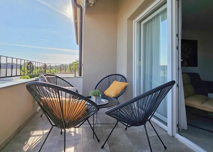 Διαμέρισμα Andi Bužinija